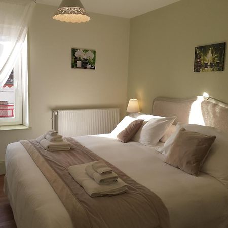 Chambres D'Hotes Cascarot Lechatelet Exterior photo